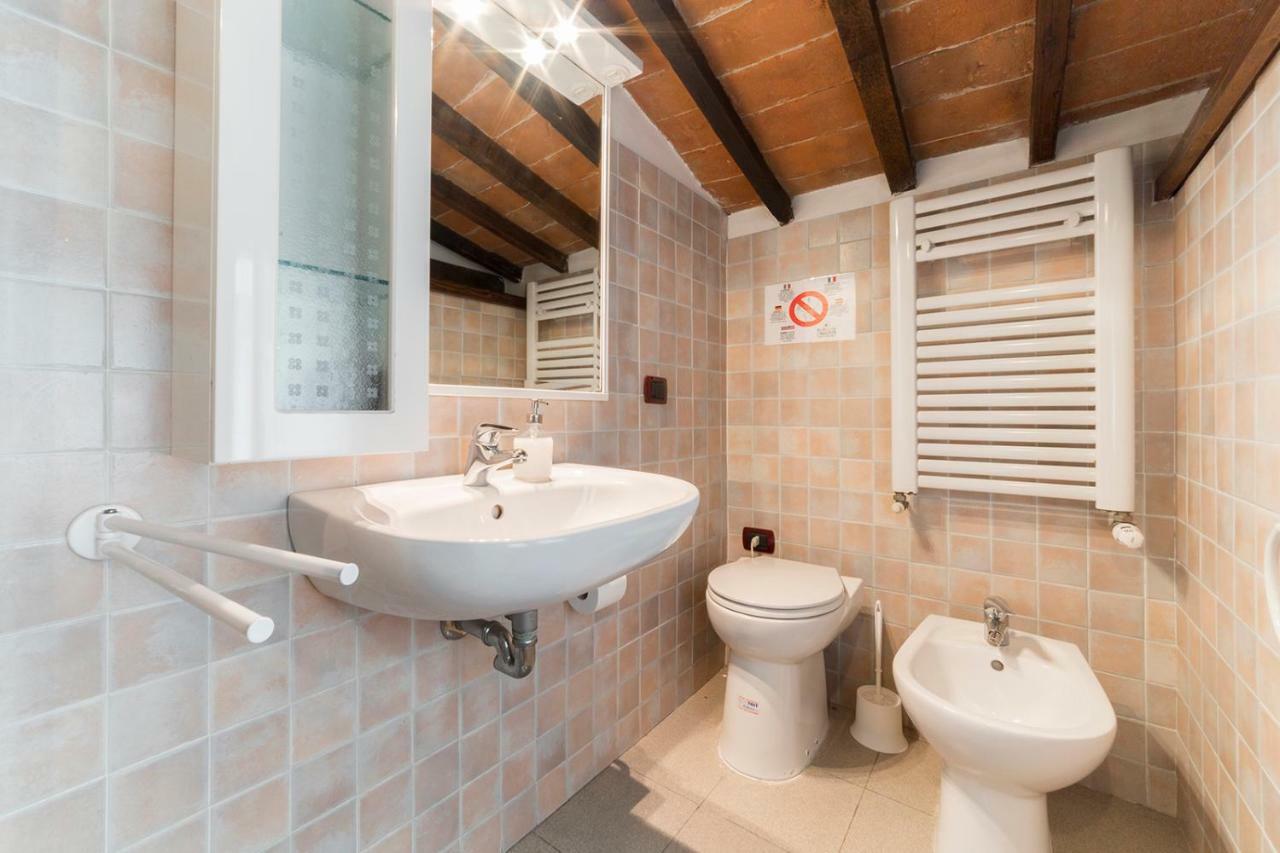 פירנצה David Museum 6 Sleeps Apartment מראה חיצוני תמונה